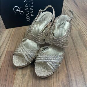 Adrianna Papell Aiden Platform Pump Gold Buckle 8M